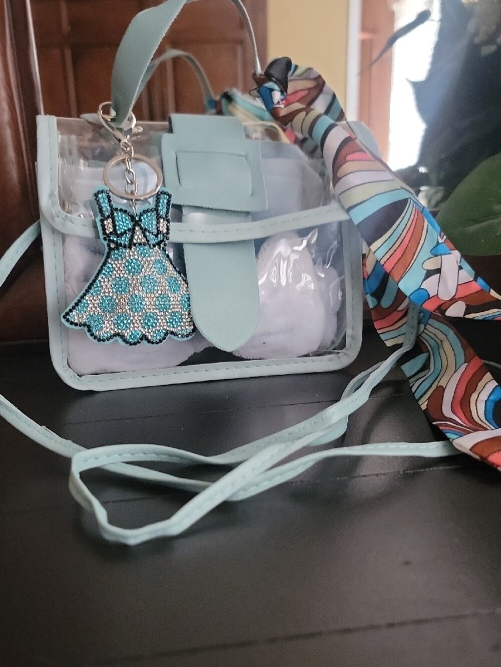 Tiffan Clear Crossbody Bag/wth Turquoise Dress Charm & Spa Set With Purse Scarf